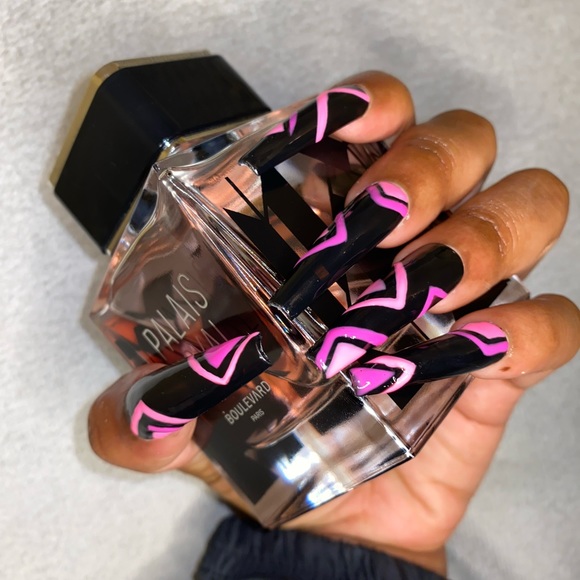 Press on nails “PinkPrint” set - Picture 5 of 7